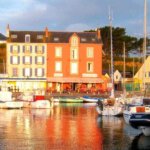 The Mojo bar and café in Groix